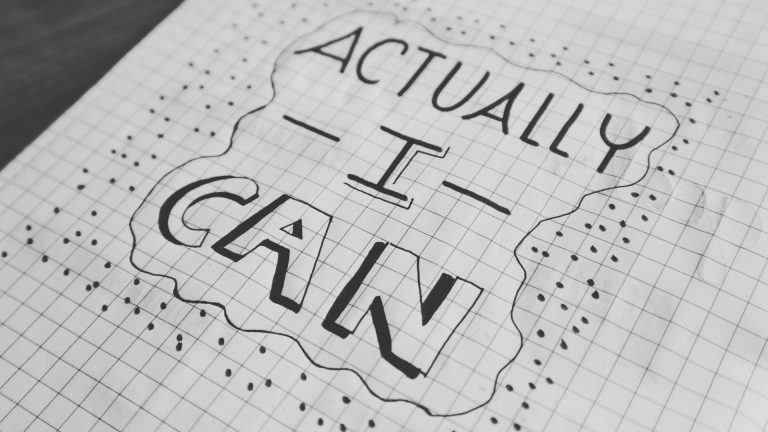 Growth Mindset vs Fixed Mindset: Apa Perbedaan Keduanya?