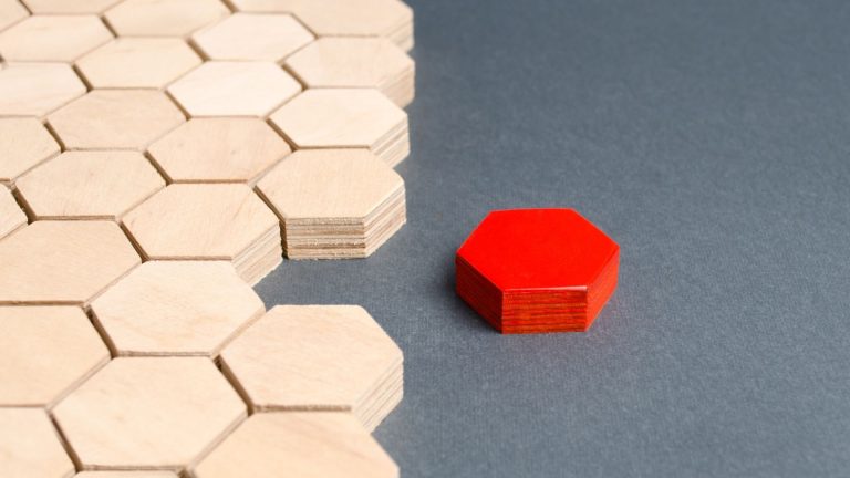 Bagaimana Perfectionism Trap Muncul dalam Sistem Penilaian Sekolah?