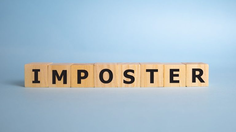 Apa Itu Imposter Syndrome dan Kenapa Dialami Remaja Berprestasi?